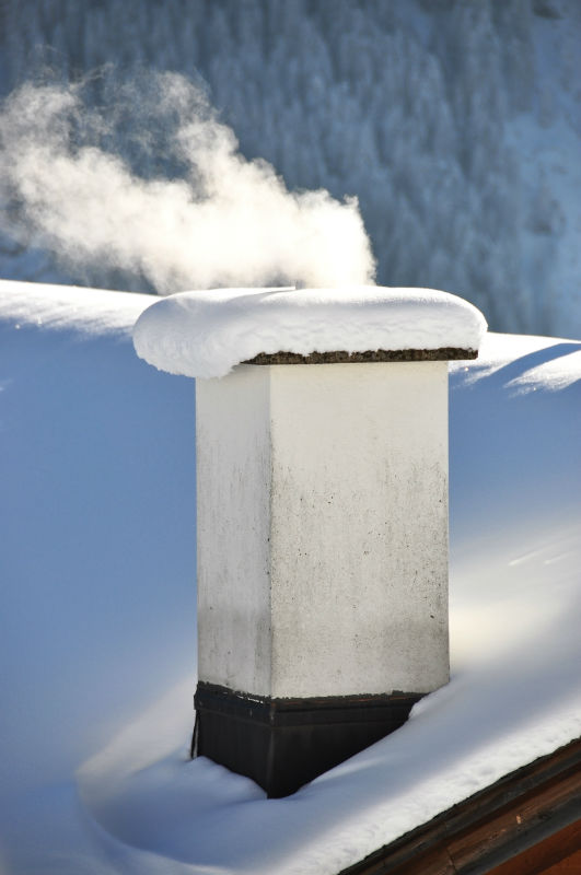 4 Tips Homeowners Can Use To Ensure Their Chimney Is Ready For Cold, Snowy Months
